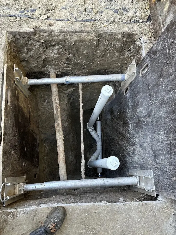 Experienced plumber completing Gas Line Repair work in Palmyra